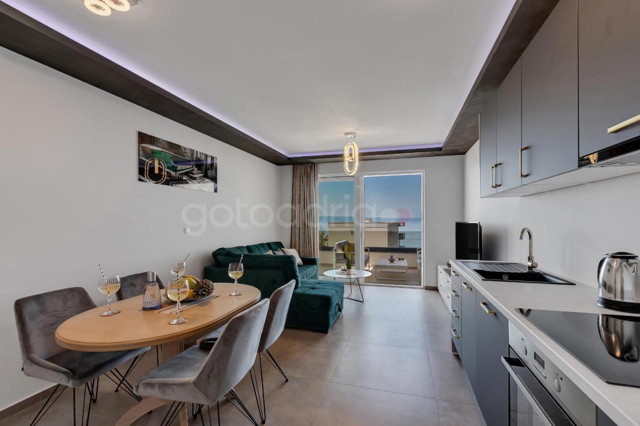 Luxury Seaview Apt Luki - Free Parking Makarska Exteriör bild